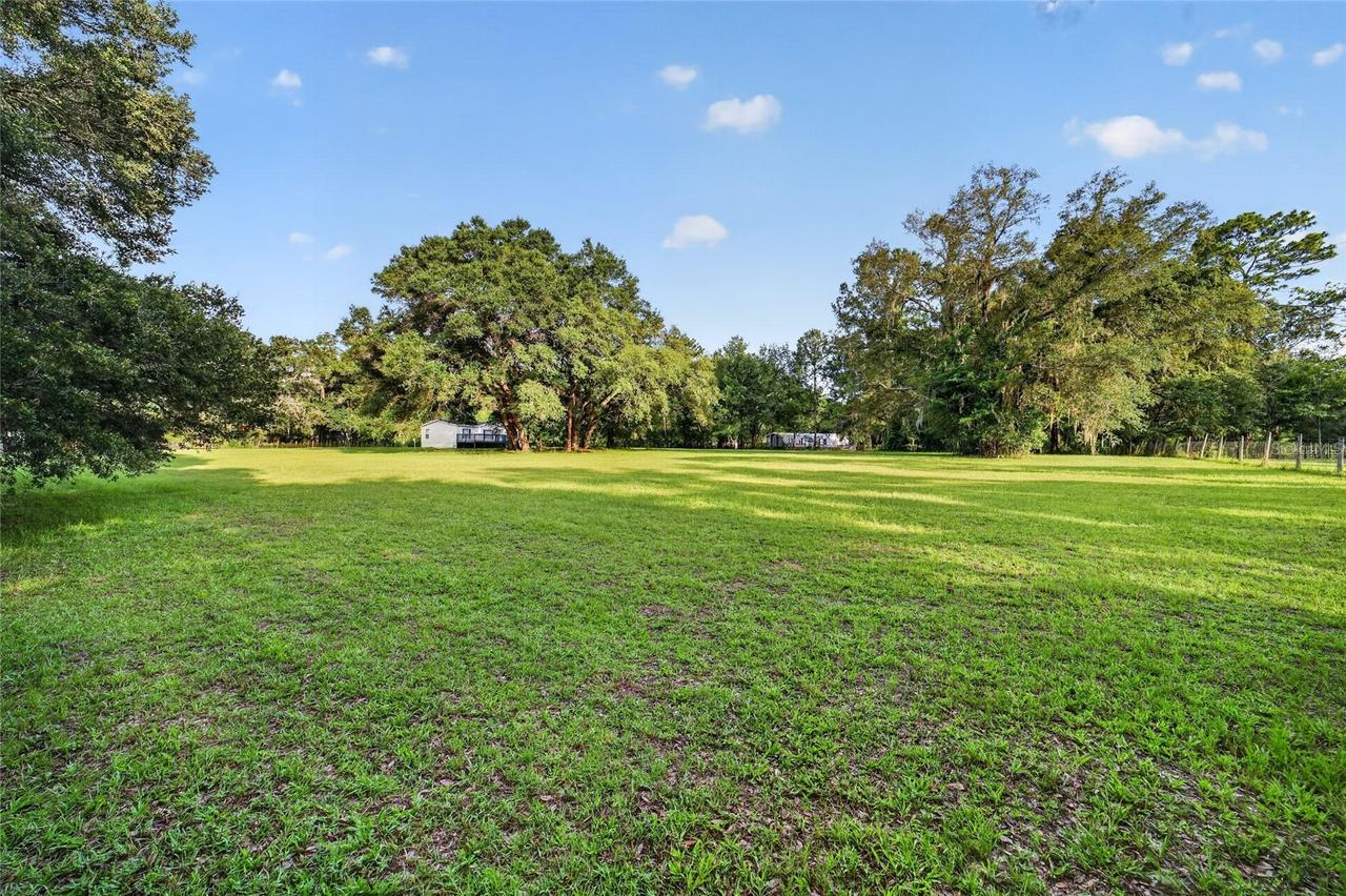 14210 NW Highway 464b, Morriston, FL 32668