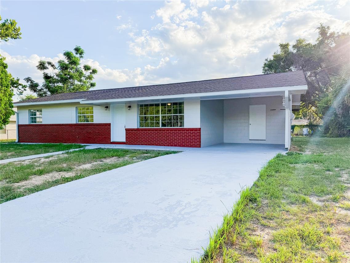2104 SW 38th Ave., Ocala, FL 34474