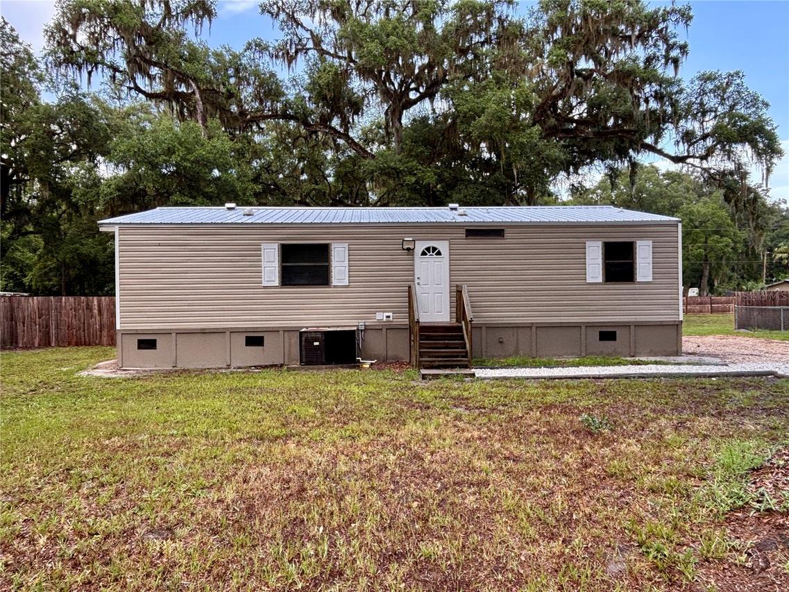 16581 NE 42nd Ave., Citra, FL 32113