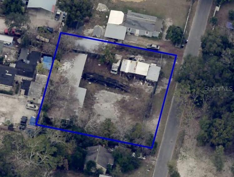 210 N New Hampshire Ave., Apopka, FL 32712