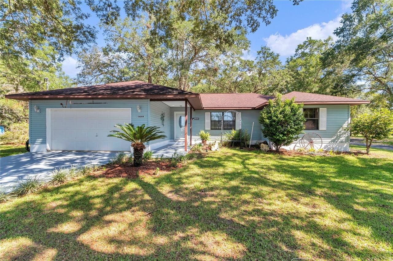 16365 SE 17th St., Ocklawaha, FL 32179