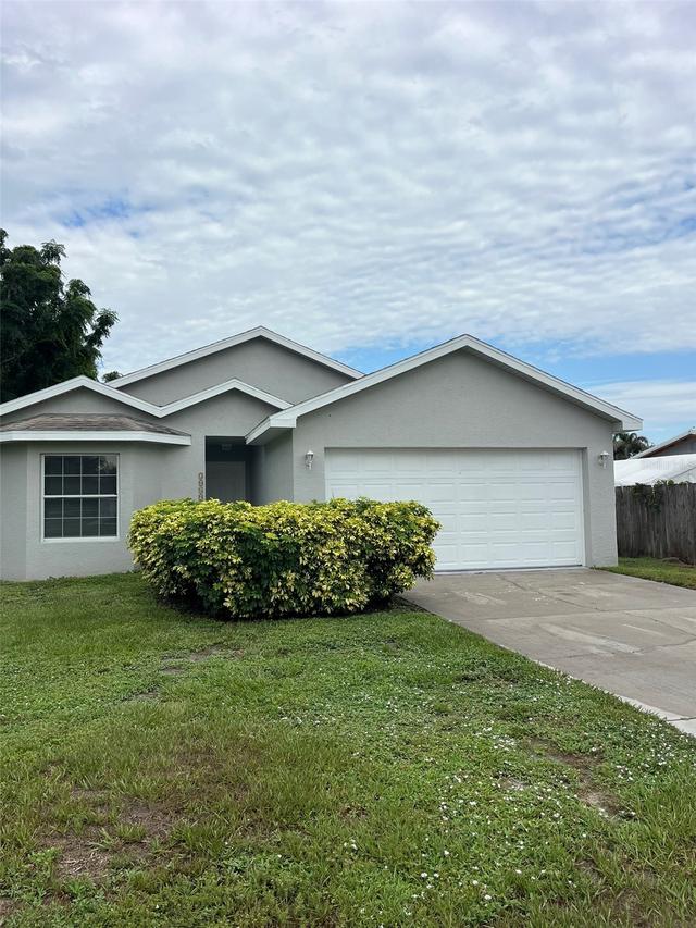 3049 SE 38th Ave., Okeechobee, FL 34974