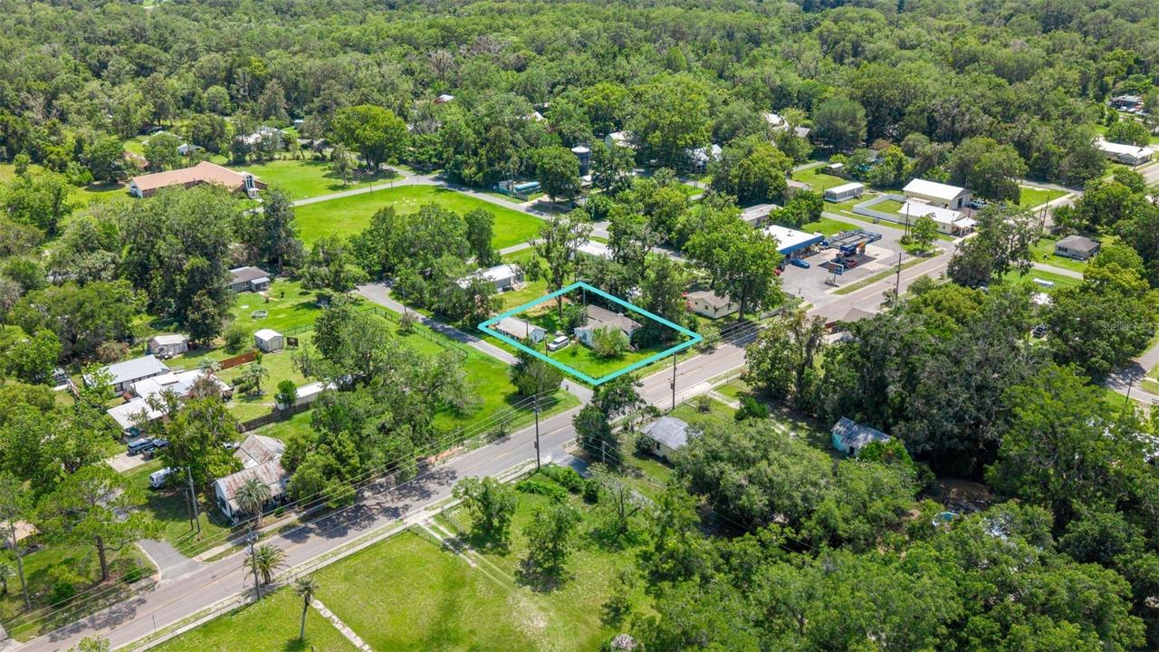 5698 Navarre Ave., Hampton, FL 32044