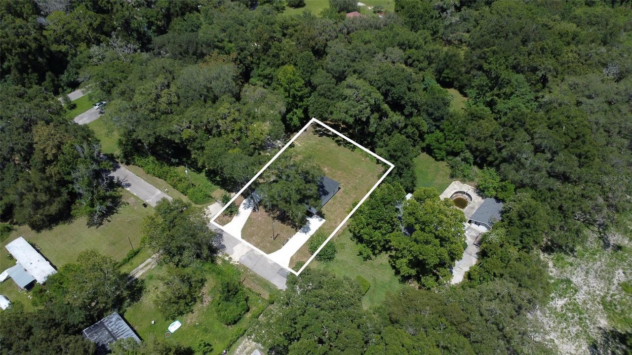 607 SE 4th Dr. #A & B, Williston, FL 32696