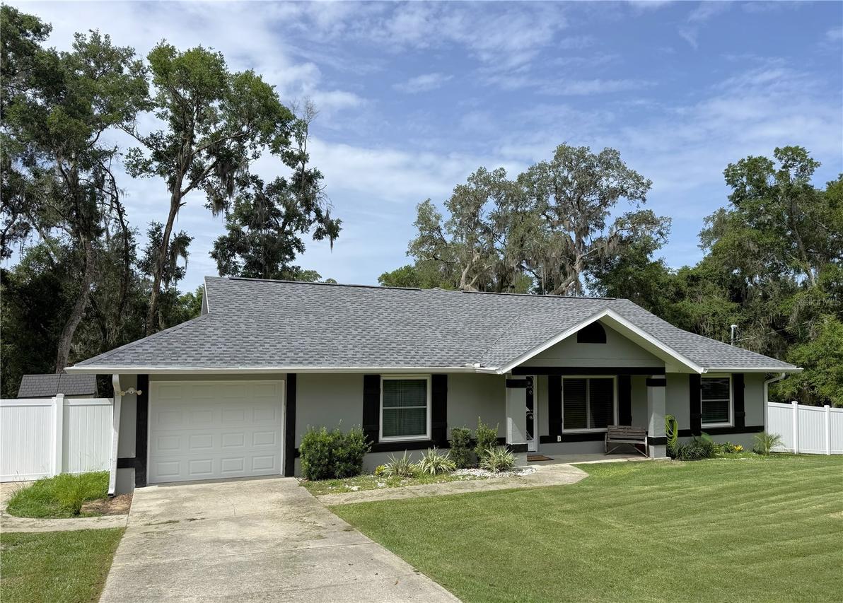 10 Emerald Tr., Ocala, FL 34472
