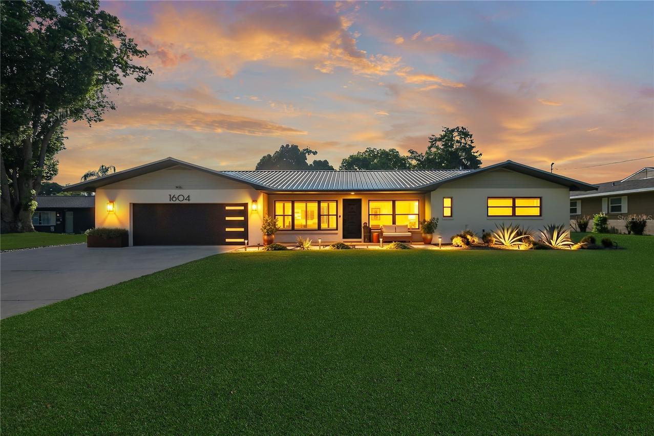 1604 Orange Ave., Tavares, FL 32778