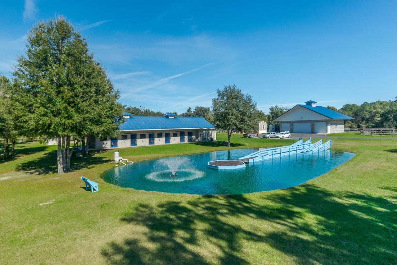 7787 NW 150th Ave., Morriston, FL 32668