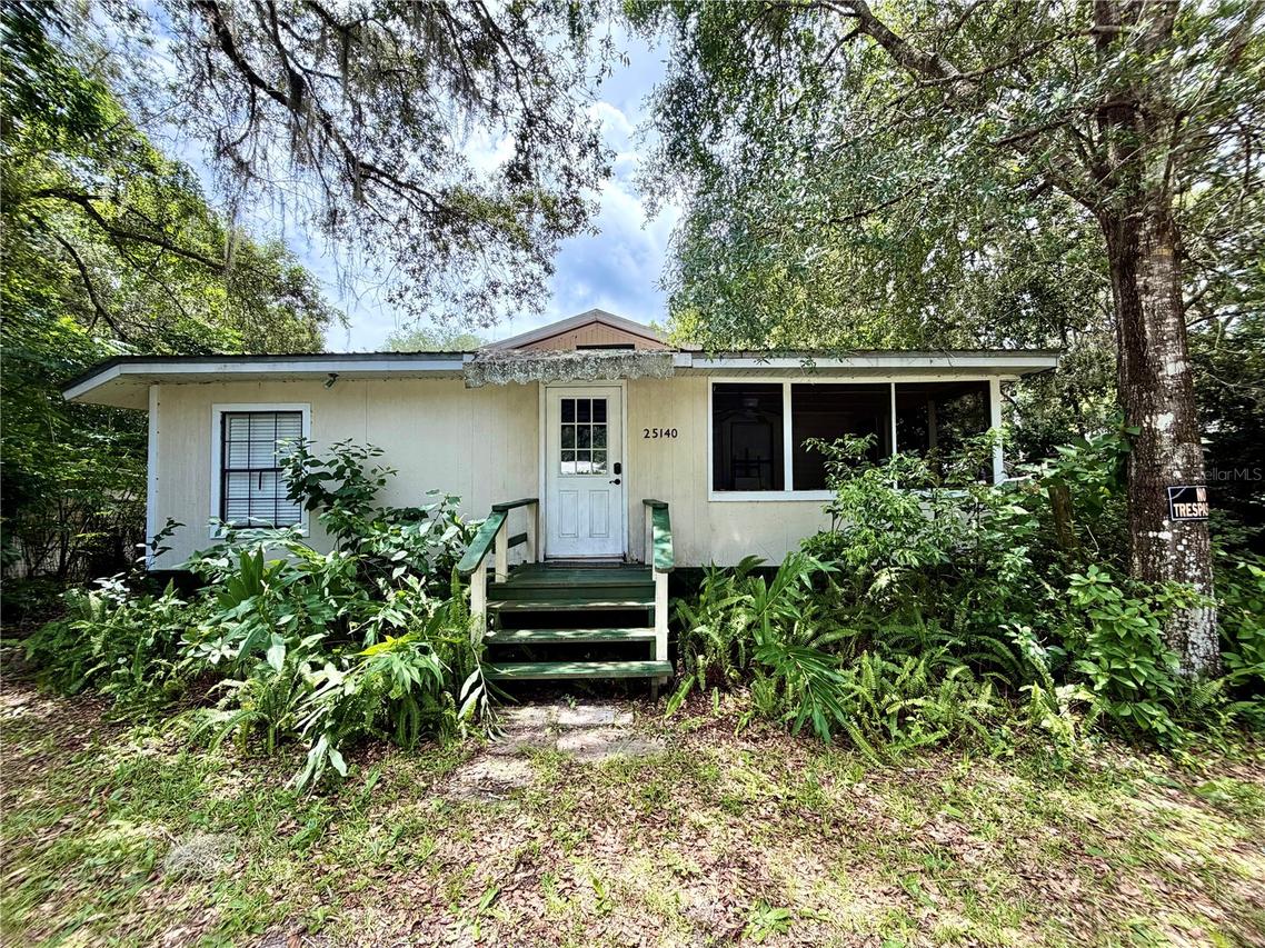25140 NE 133rd St., Fort Mc Coy, FL 32134