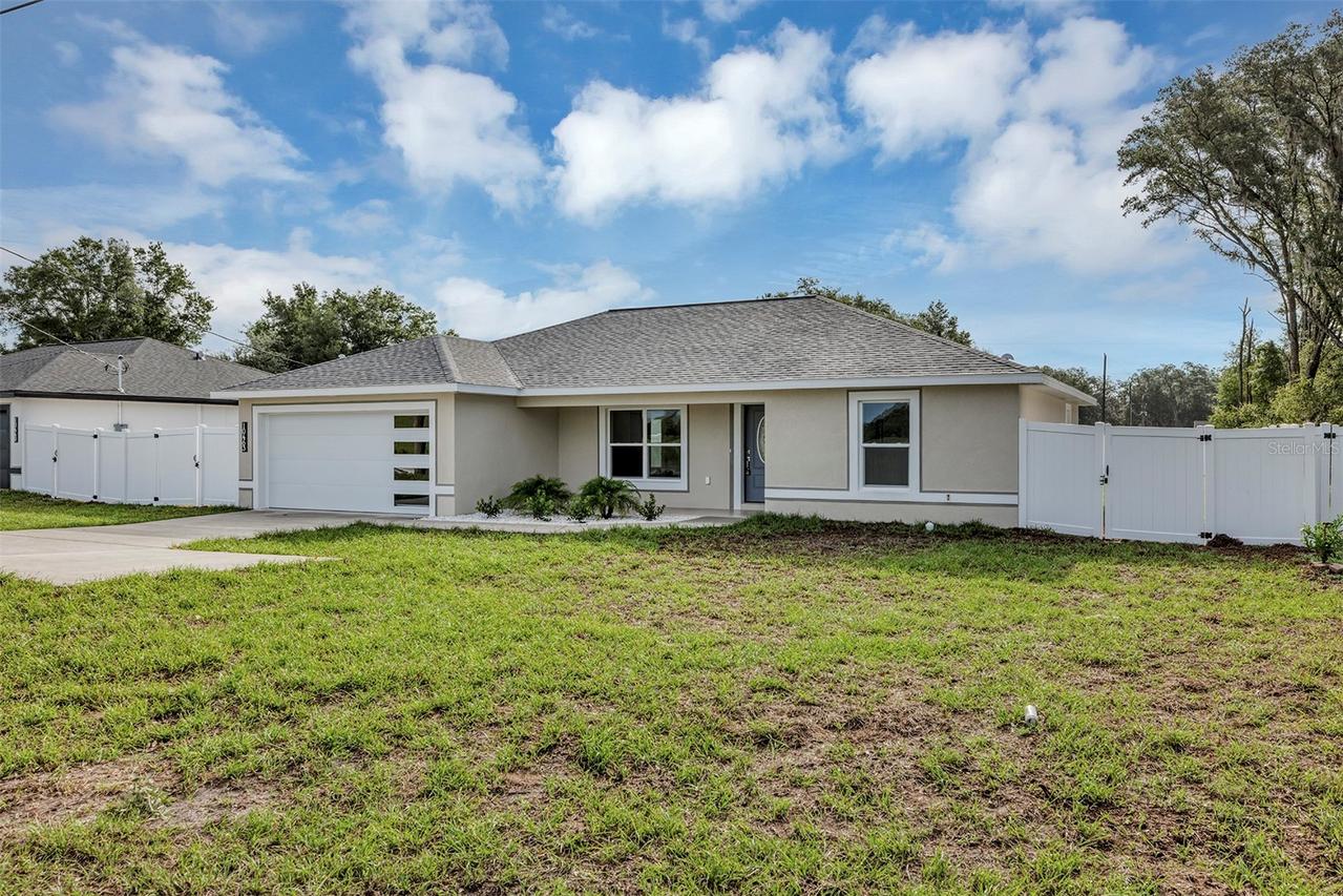 10463 SW 140th Ave., Dunnellon, FL 34432