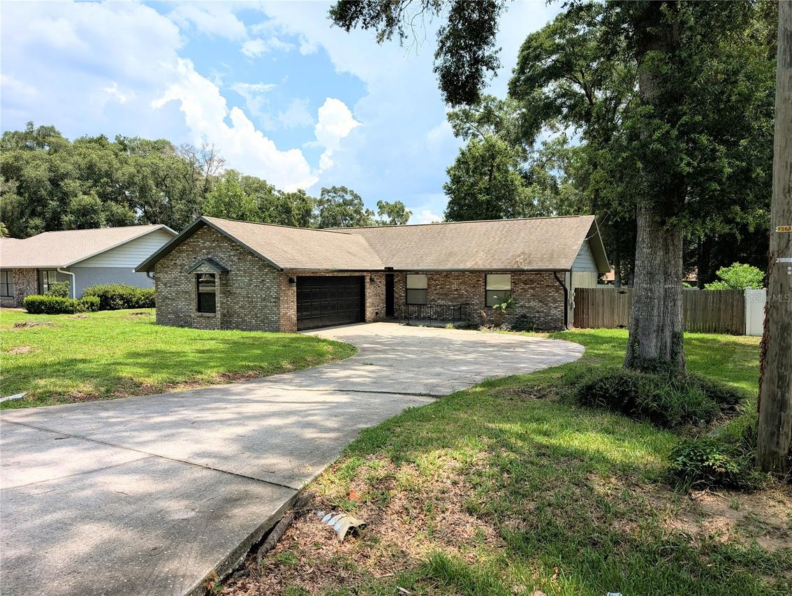 3243 NE 32nd Ave., Ocala, FL 34479