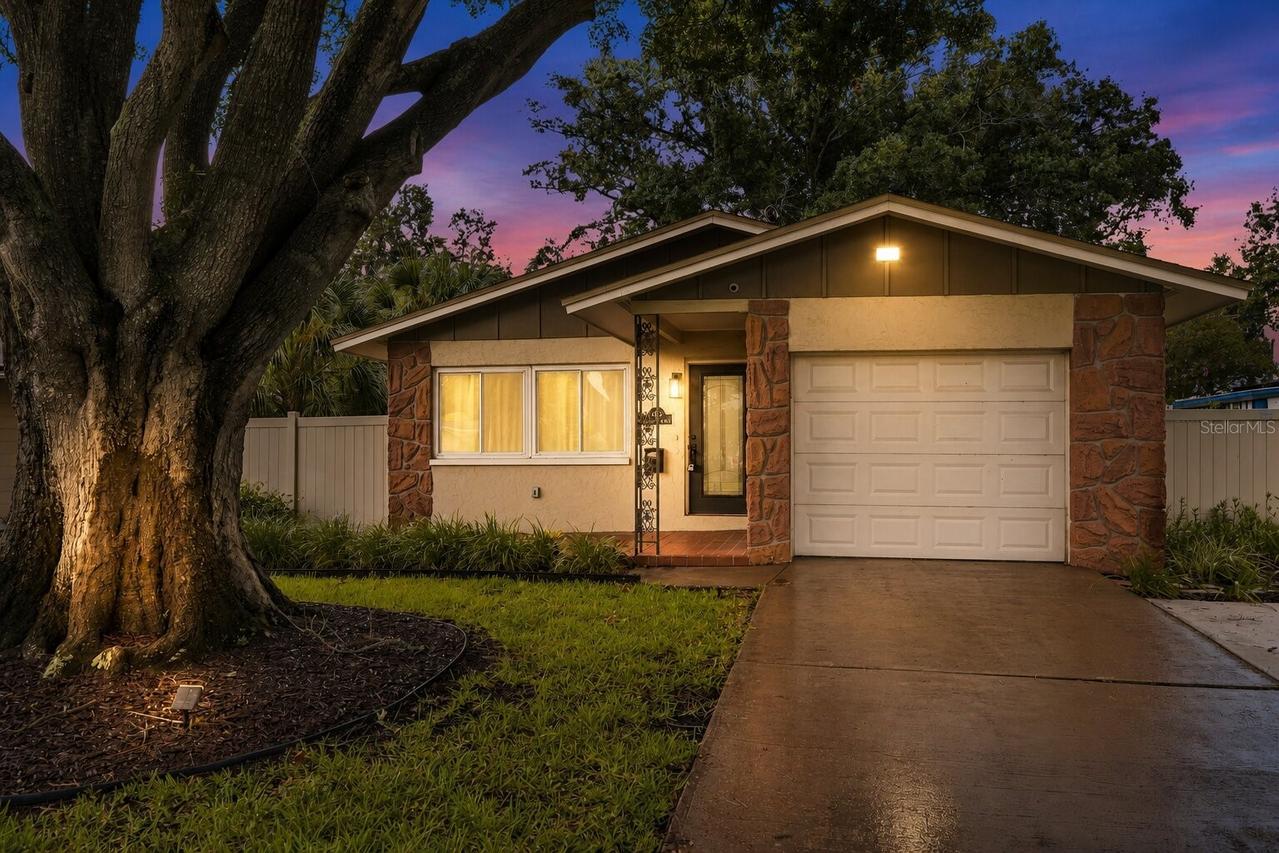 205 SE Monroe Cir., St Petersburg, FL 33703