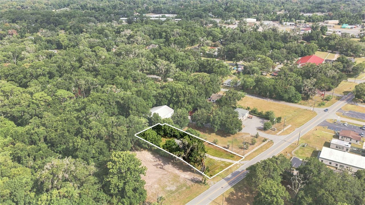 2107 NE 8th Rd., Ocala, FL 34470