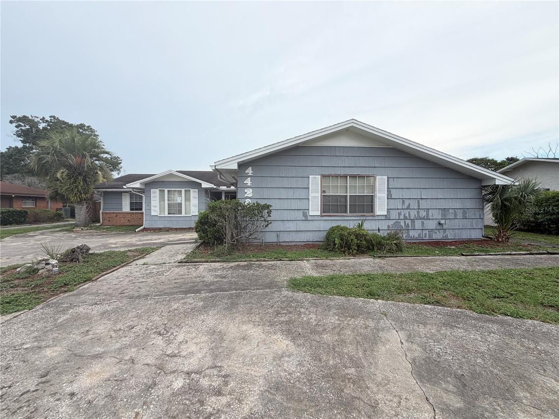 4420 Travelers Rd., Jacksonville, FL 32210