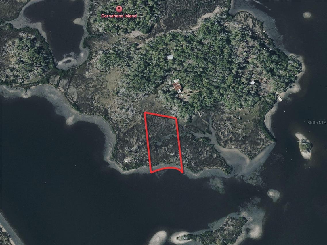6 Carnahans Island Island, Crystal River, FL 34429
