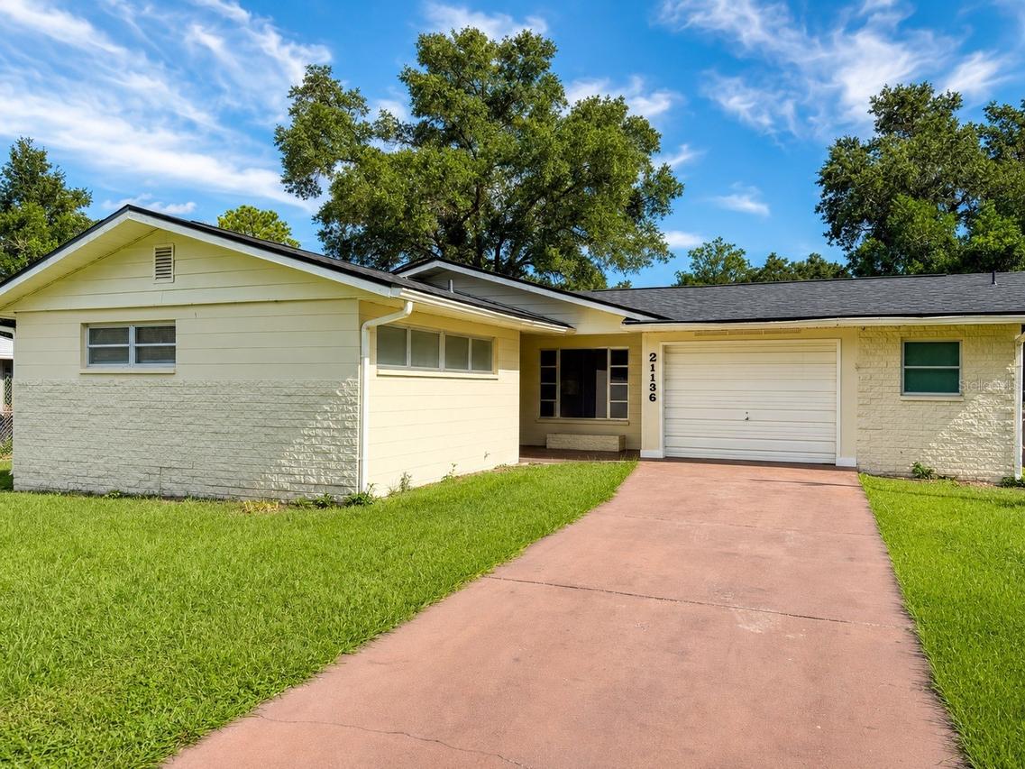 21136 SW Honeysuckle St., Dunnellon, FL 34431