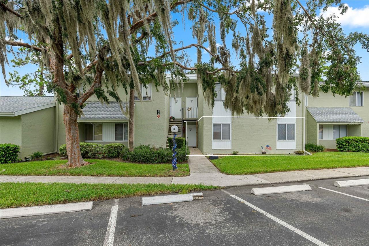 568 Fairways Cir. #A, Ocala, FL 34472