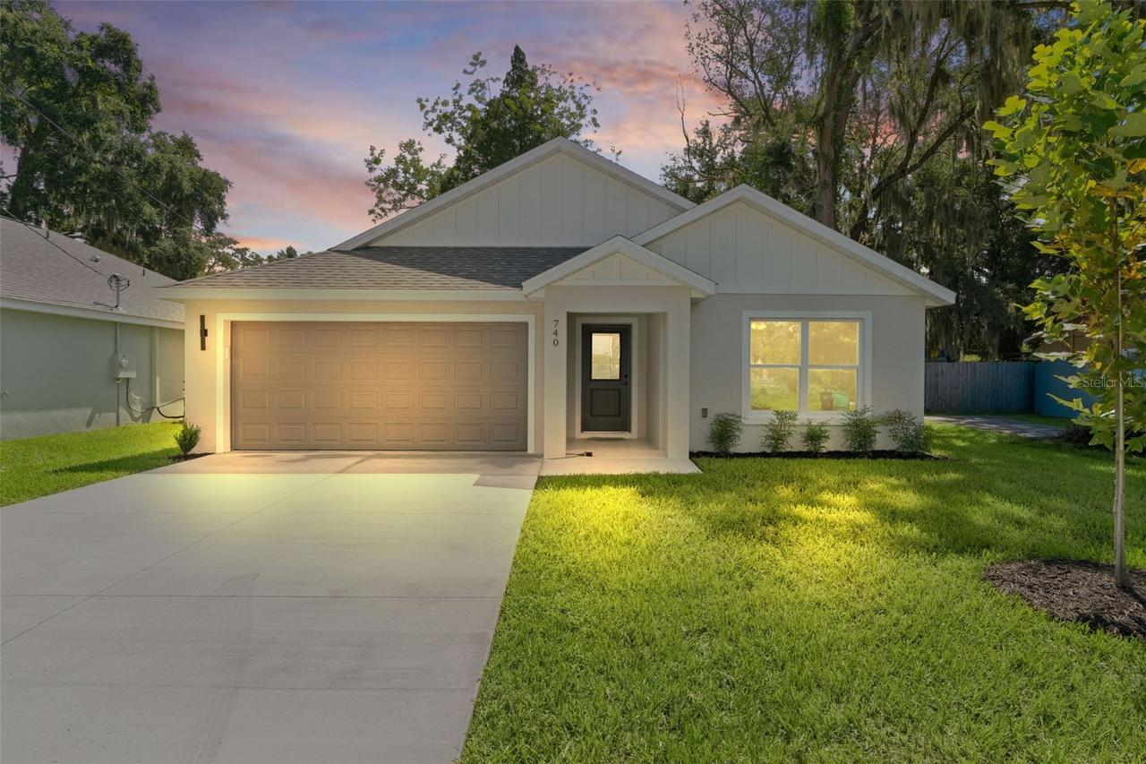 740 Powell St., Wildwood, FL 34785