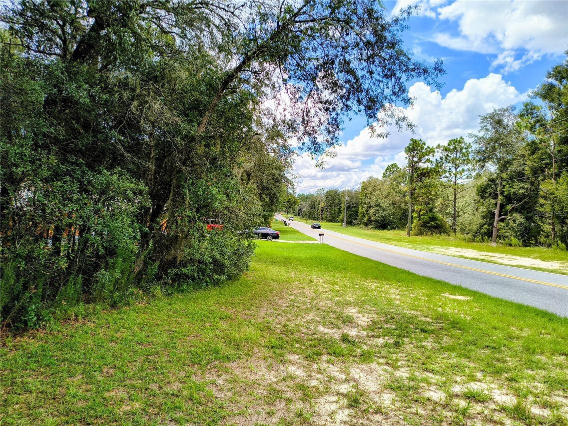 712 W Country Club Blvd., Citrus Springs, FL 34434