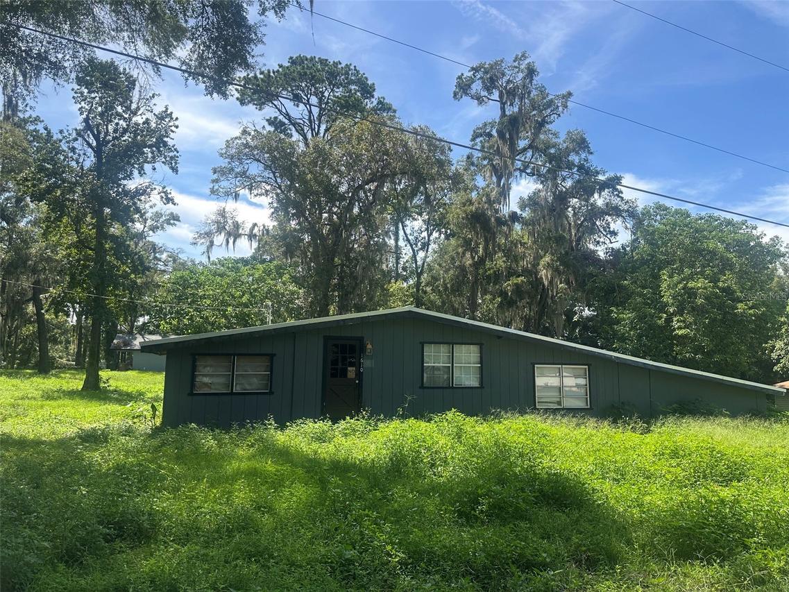1610 NE 14th Ave., Ocala, FL 34470