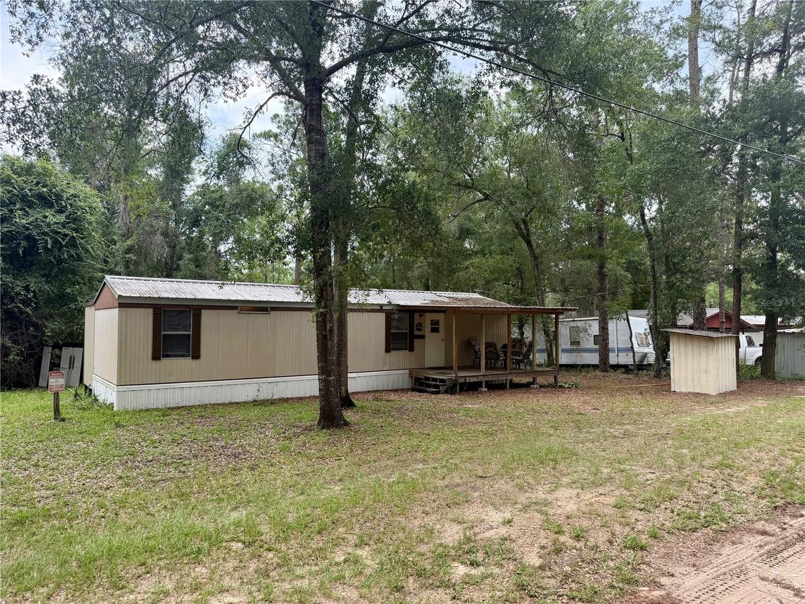 20445 NE 144th Ln., Fort Mc Coy, FL 32134
