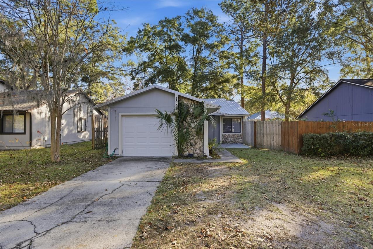 1939 SW 73rd Ter., Gainesville, FL 32607