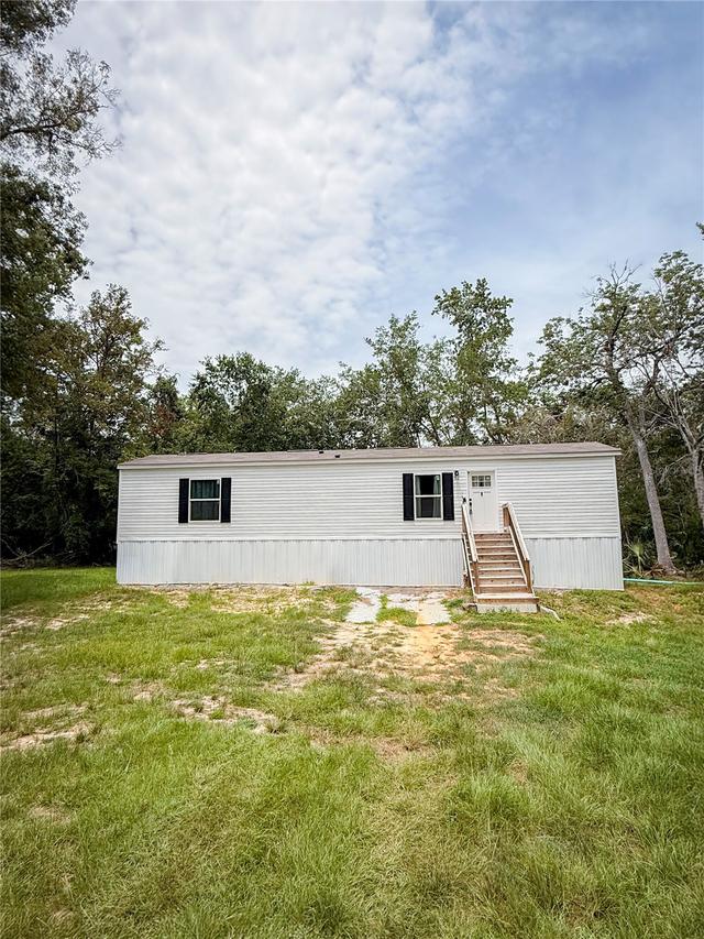 17690 SE 35th Ter., Inglis, FL 34449