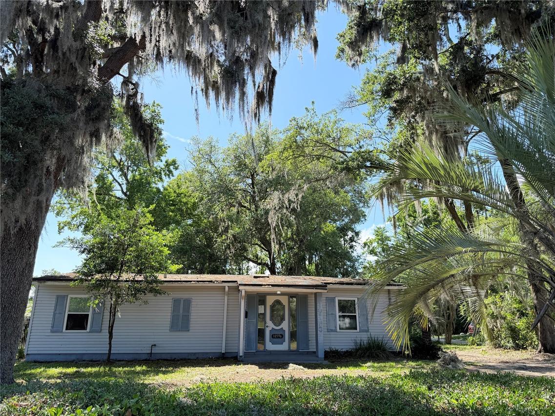 10596 Rutgers Rd., Jacksonville, FL 32218