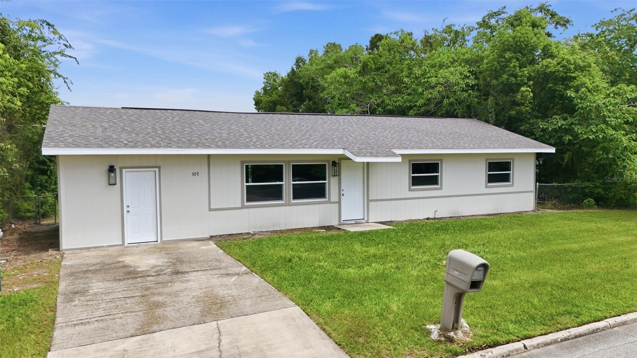 307 NE 11th Pl., Ocala, FL 34470