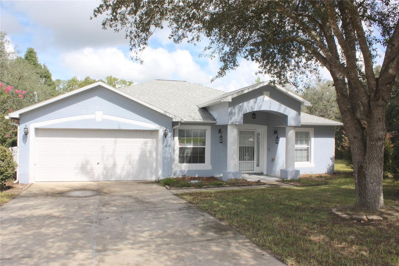 1923 W Mcneal Dr., Citrus Springs, FL 34434