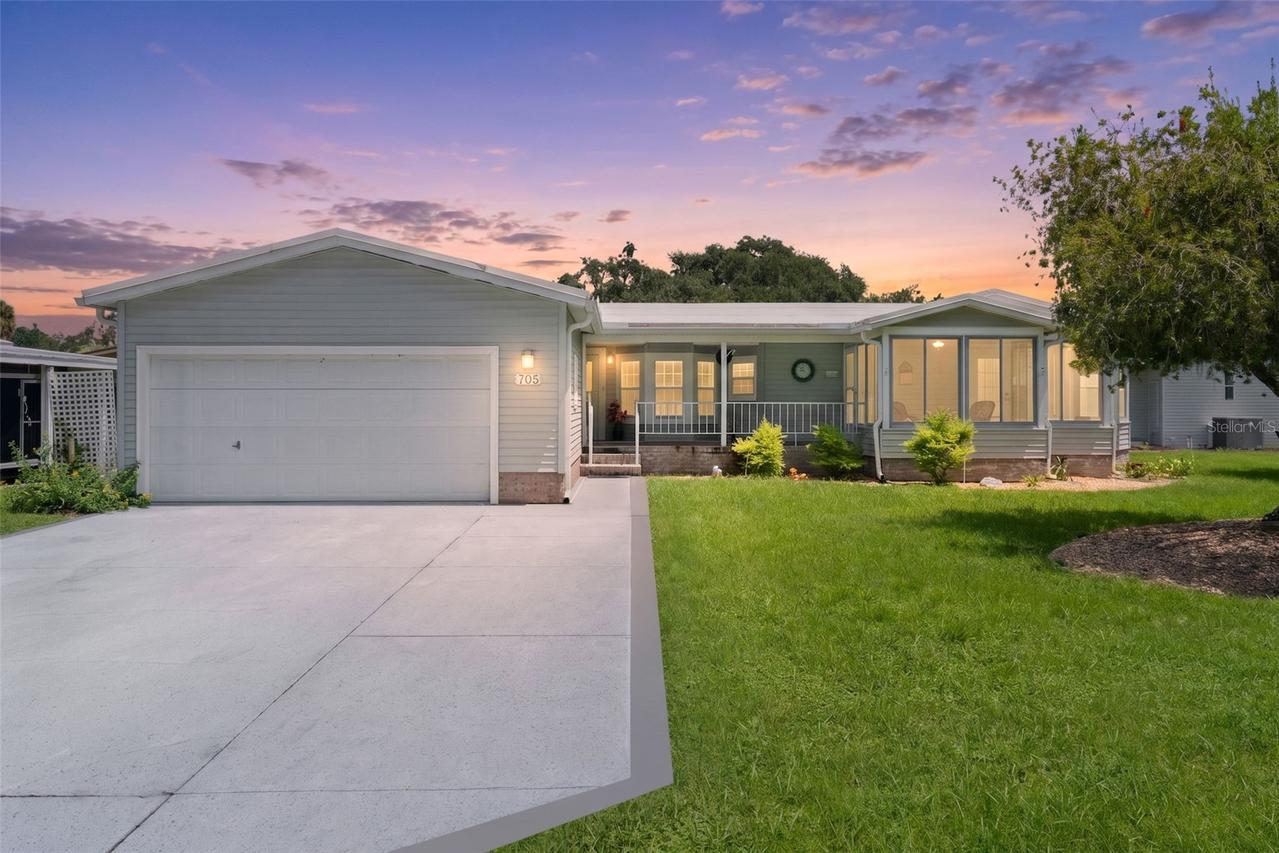 705 Oak Blvd., Wildwood, FL 34785