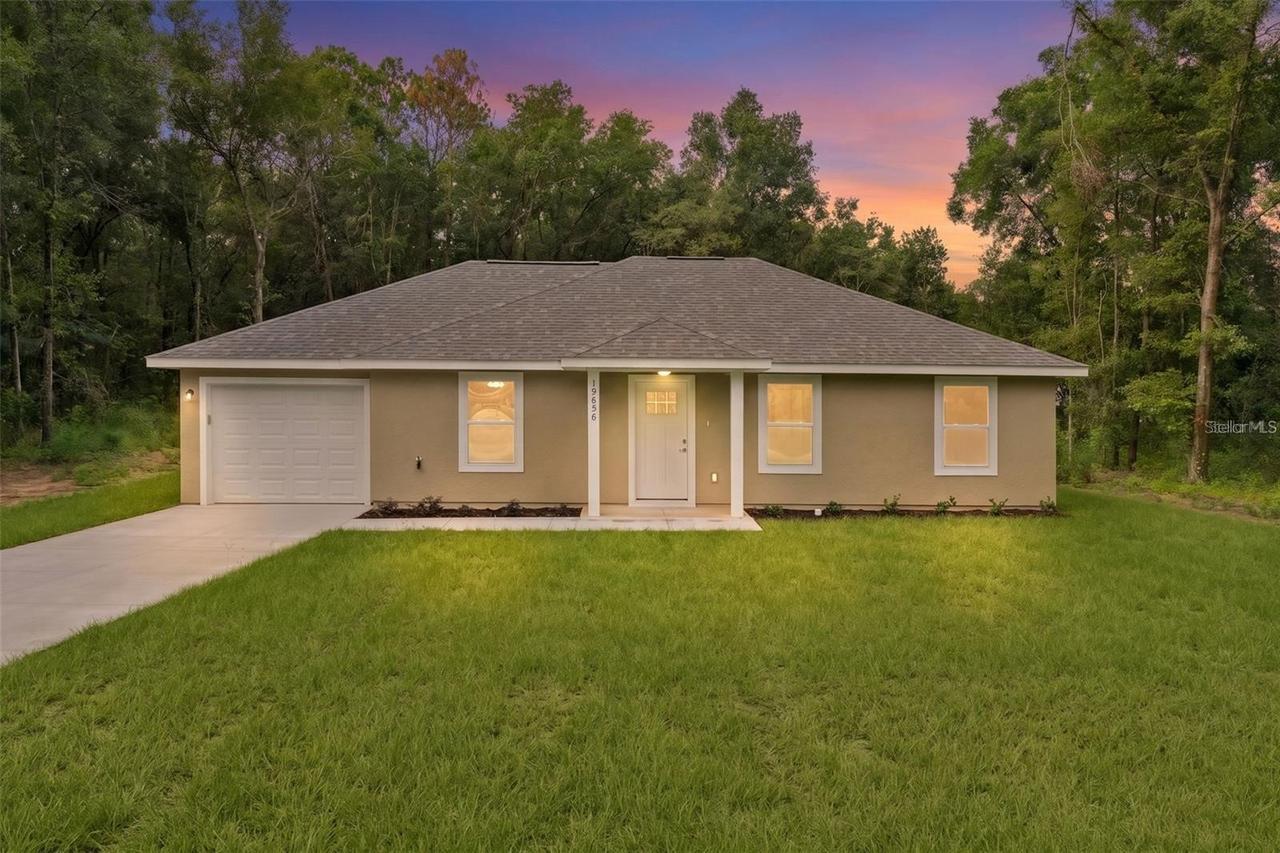 106 Sequoia Tr., Ocklawaha, FL 32179