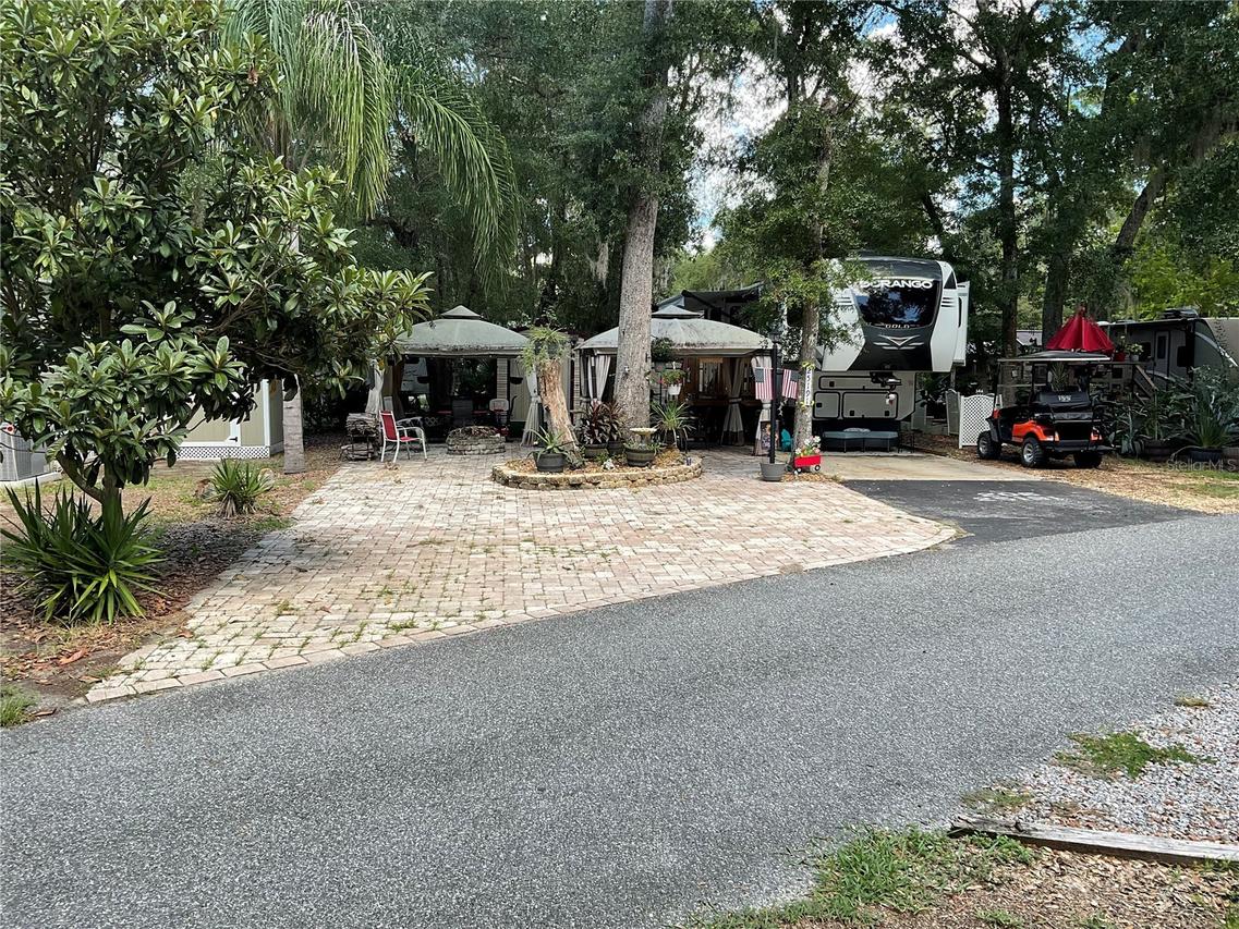 25191 NE 142nd Pl., Fort Mc Coy, FL 32134