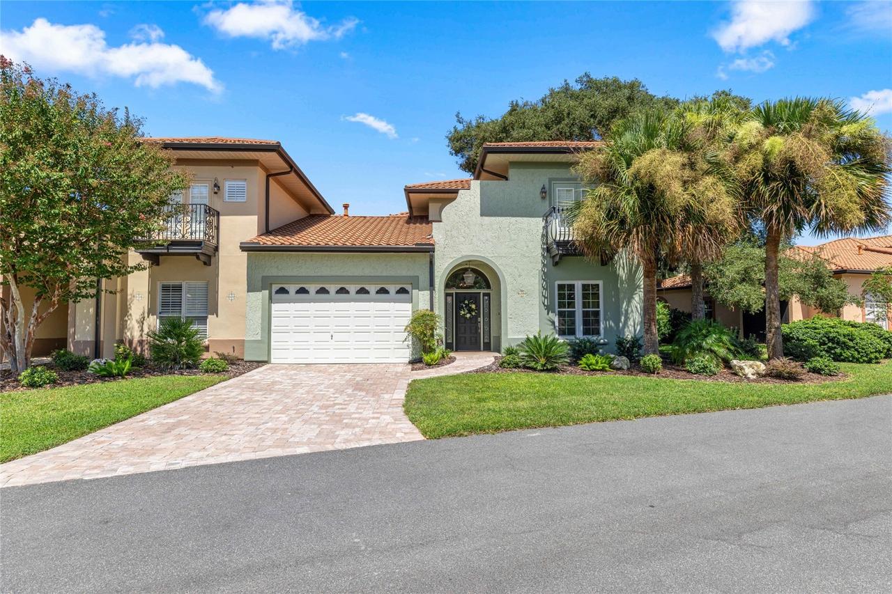 1248 Avenida De Las Casas #12, Lady Lake, FL 32159