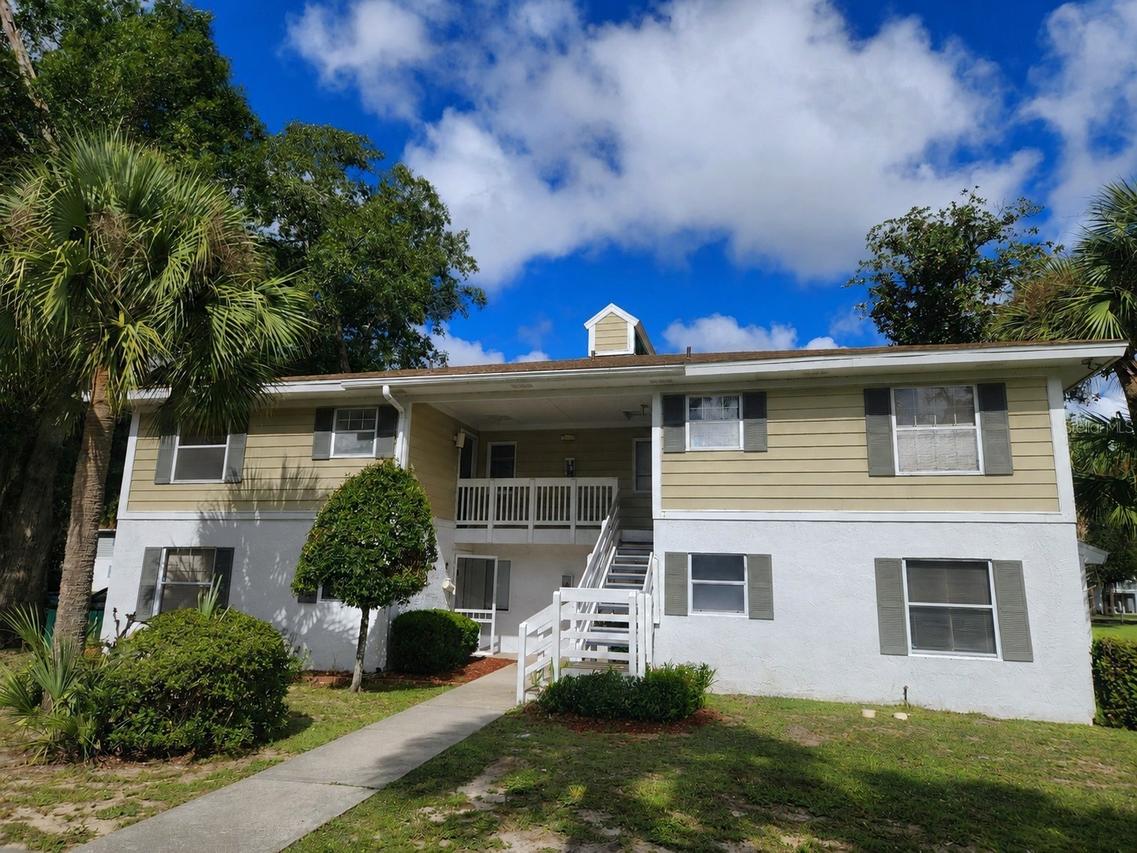 8215 Fairways Cir. #G202, Ocala, FL 34472