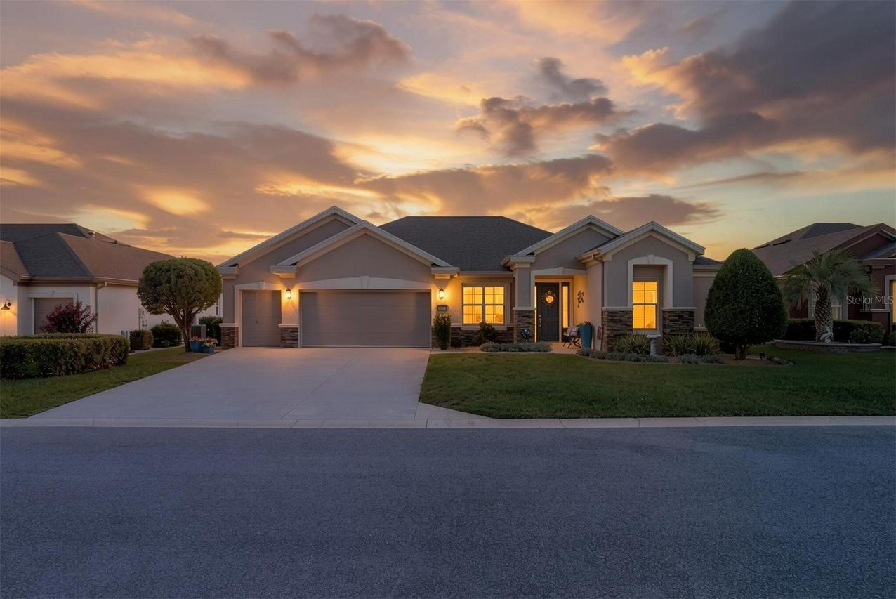 9479 SW 71st Loop, Ocala, FL 34481