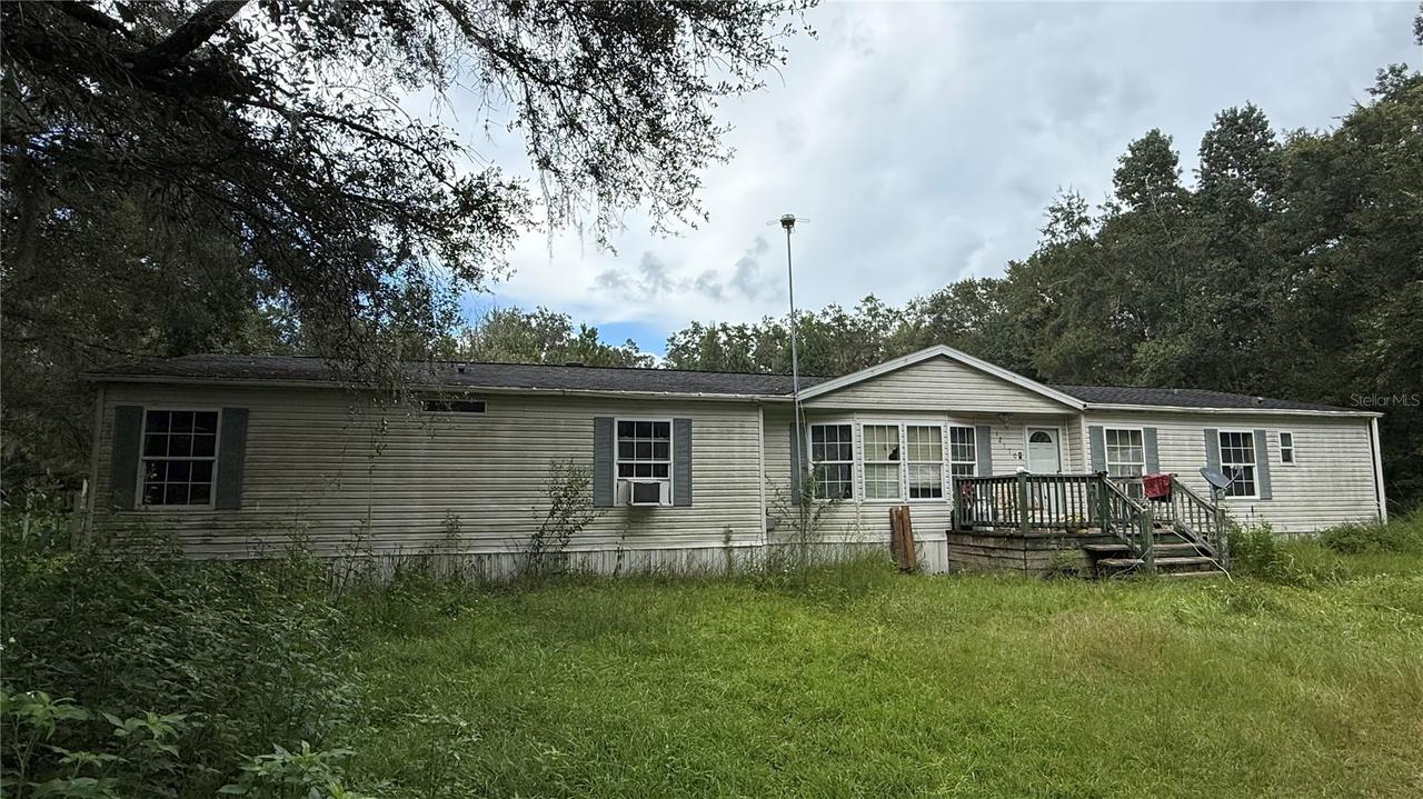 12171 NW 168th Pl., Reddick, FL 32686