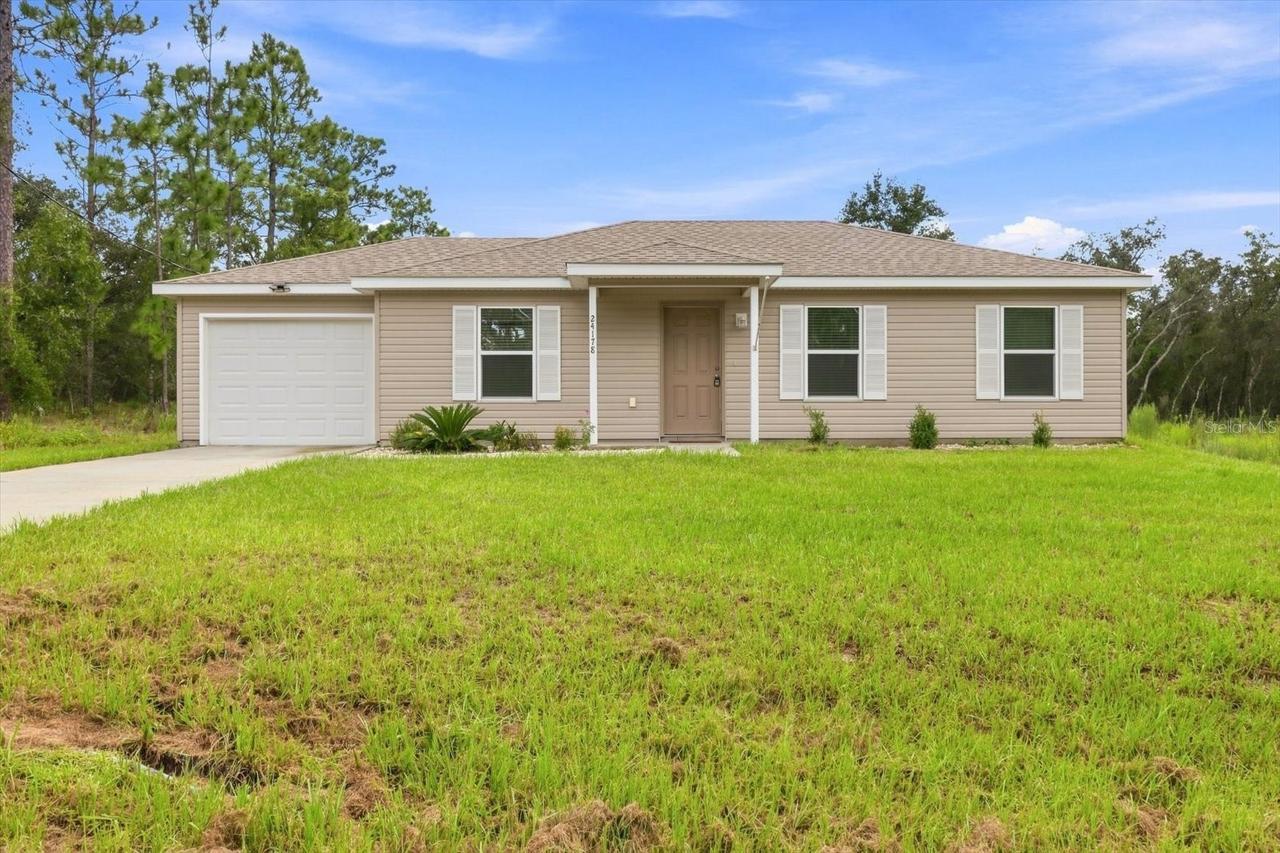 24178 NW Luna Ave., Dunnellon, FL 34431