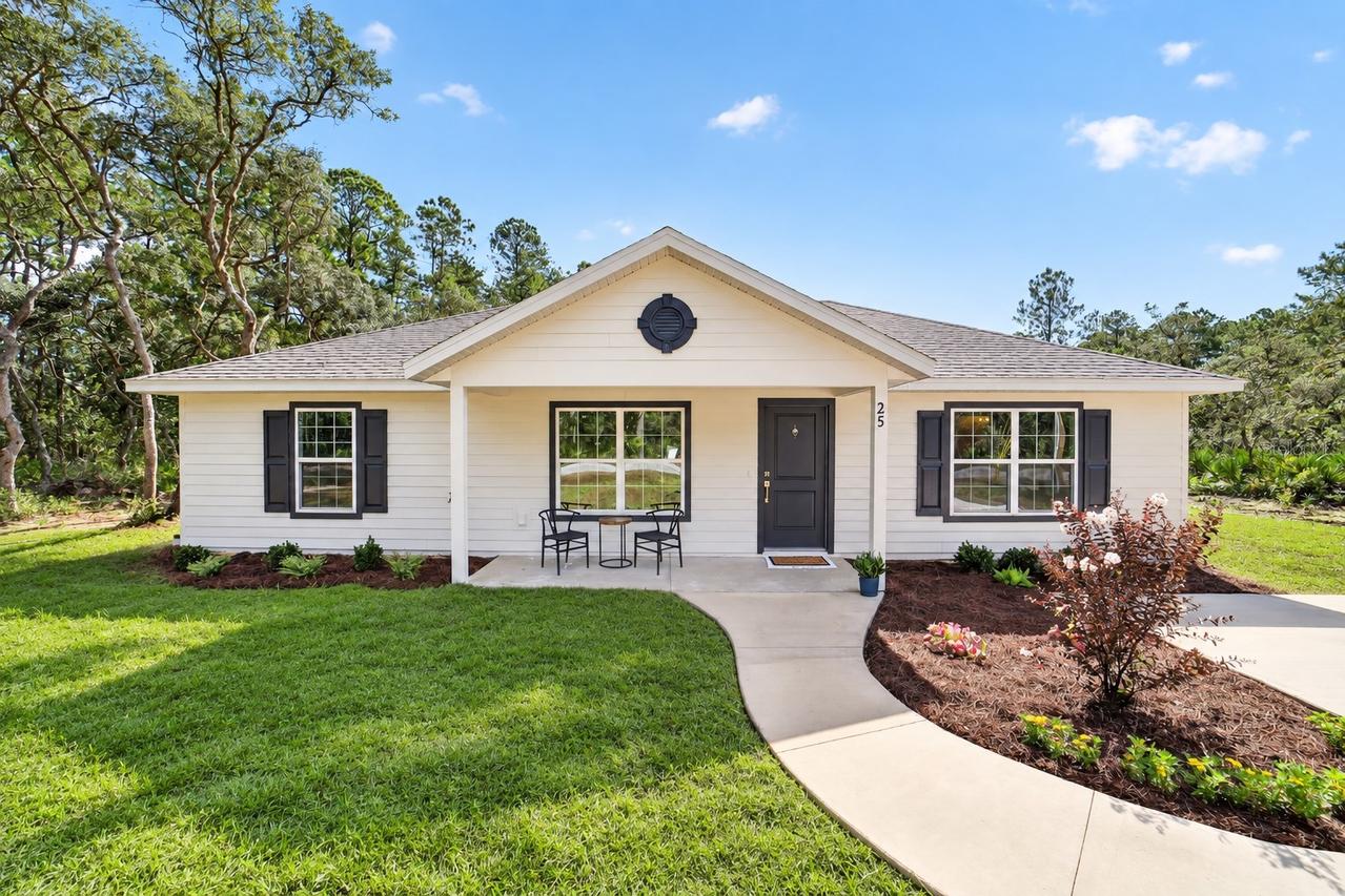 25 Fisher Way Trak, Ocklawaha, FL 32179