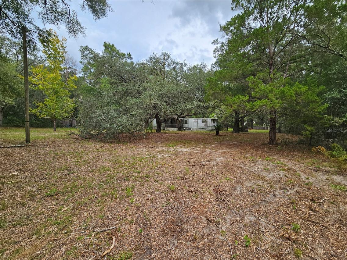 7651 NE 128th Ln., Bronson, FL 32621