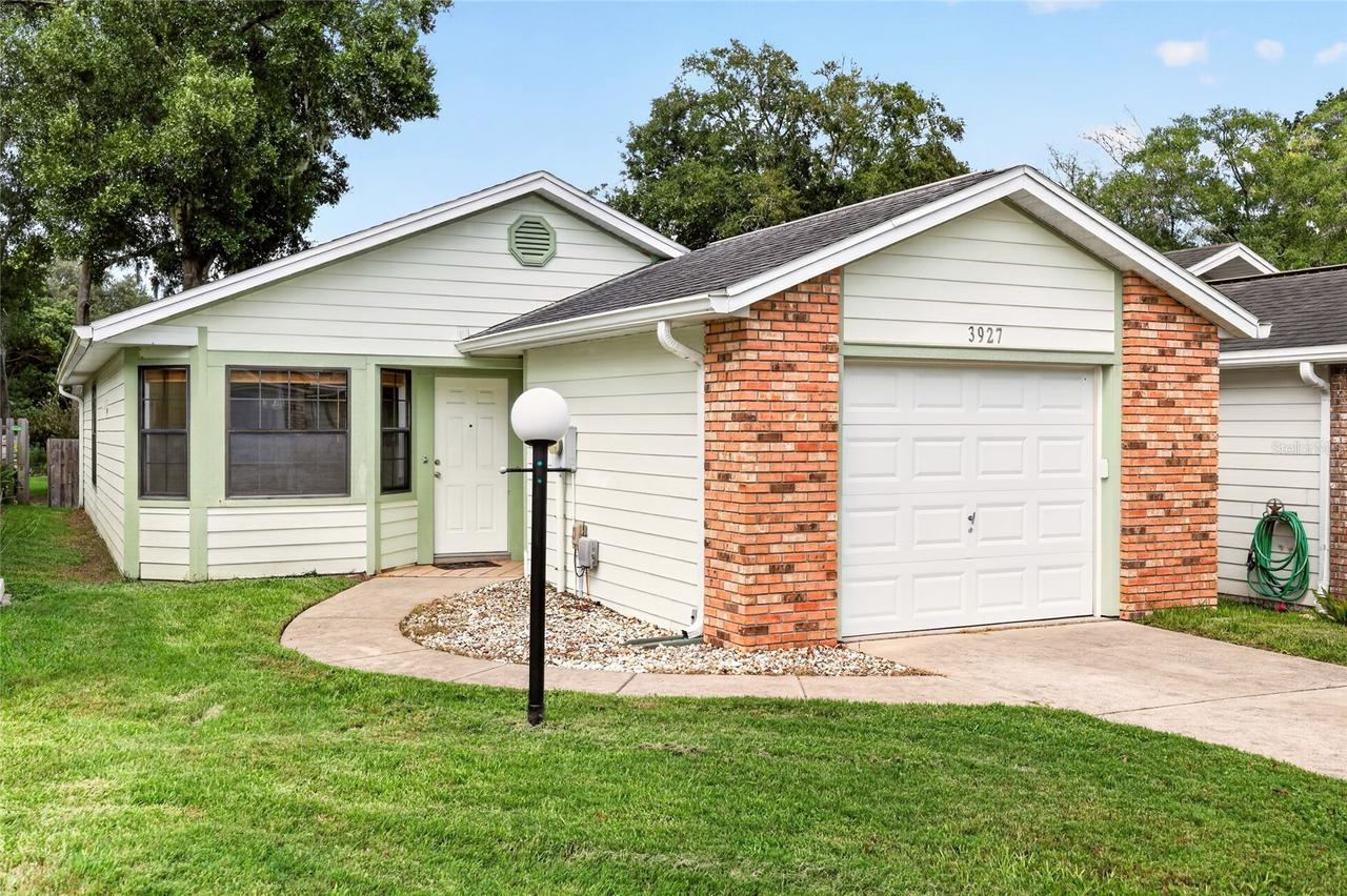 3927 NE 22nd Ln., Ocala, FL 34470
