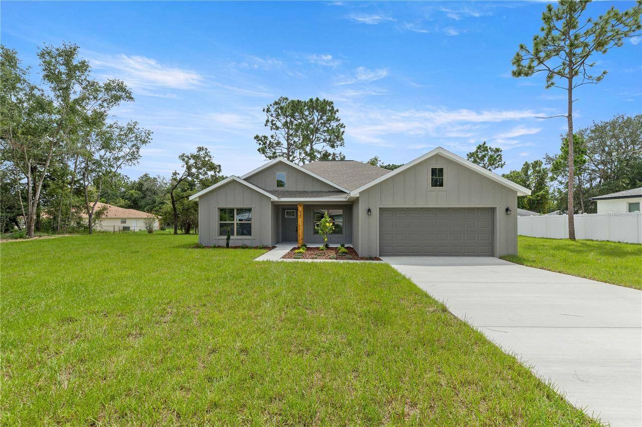 537 Bahia Circle Dr, Ocala, FL 34472