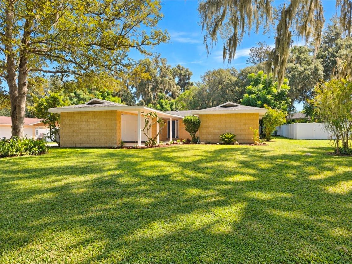 25 Emerald Ct., Ocala, FL 34472