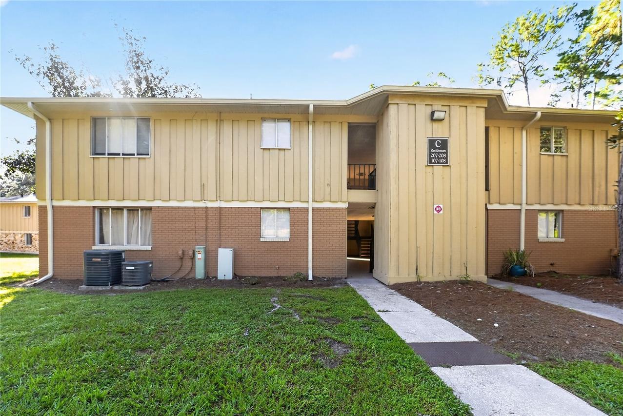 507 NW 39th Rd. #107, Gainesville, FL 32607