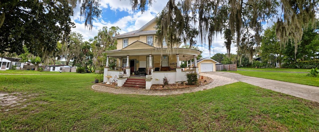414 Lake St., Inverness, FL 34450