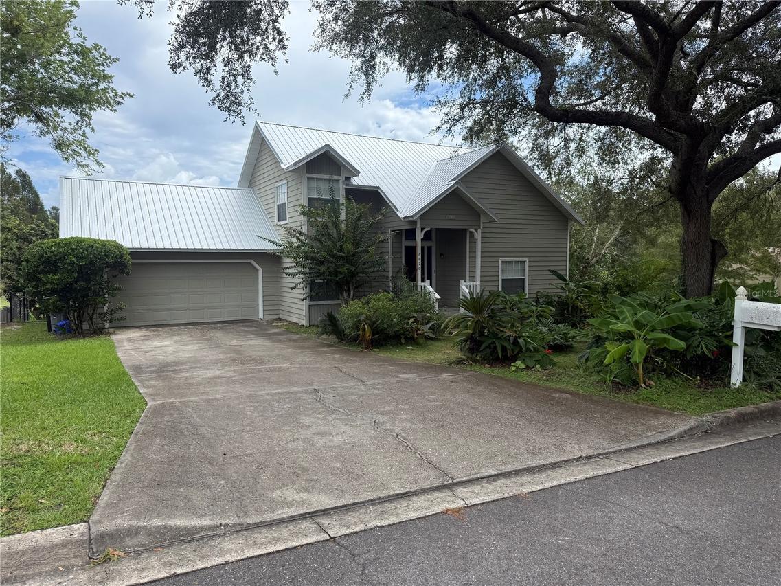 8620 NW 35th Rd., Gainesville, FL 32606