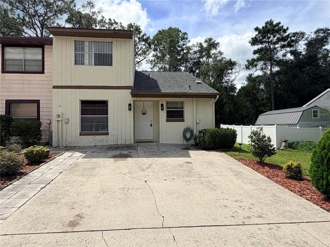1819 Silverwood St., Inverness, FL 34453
