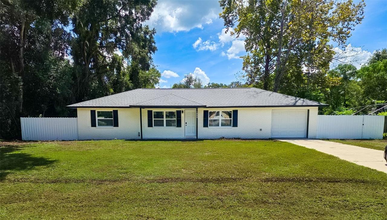1888 NE 127th Pl., Anthony, FL 32617