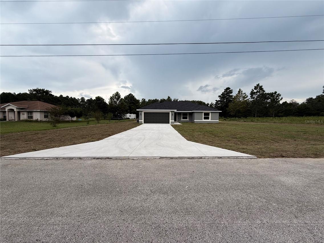 20452 SW Cardinal Ave., Dunnellon, FL 34431