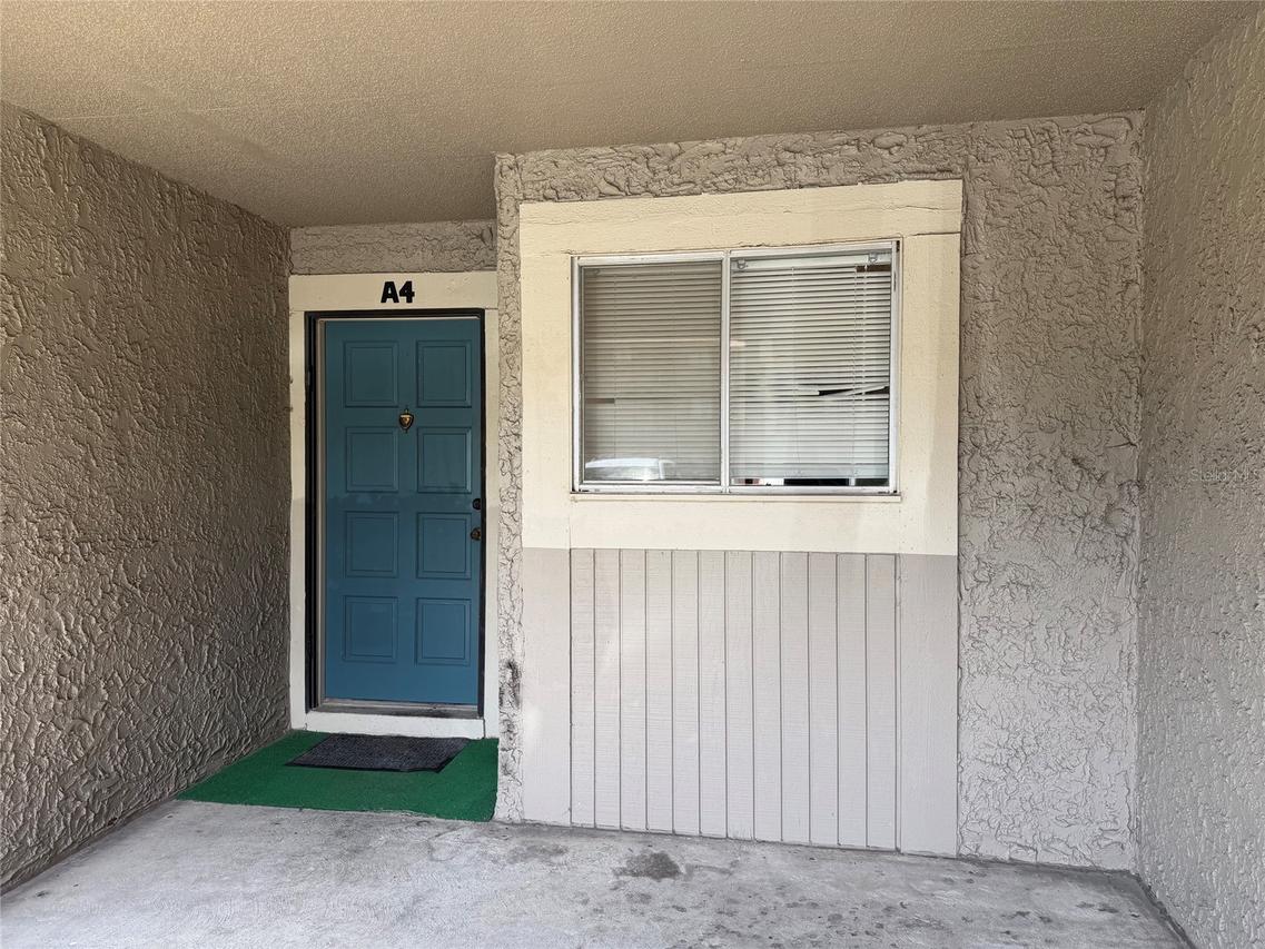 6308 Newtown Cir. #8A4, Tampa, FL 33615