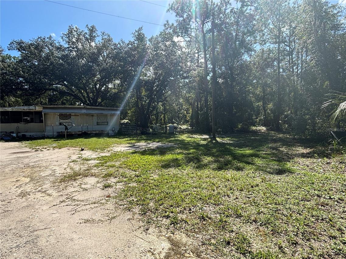 15801 NE 147th Ct., Fort Mc Coy, FL 32134